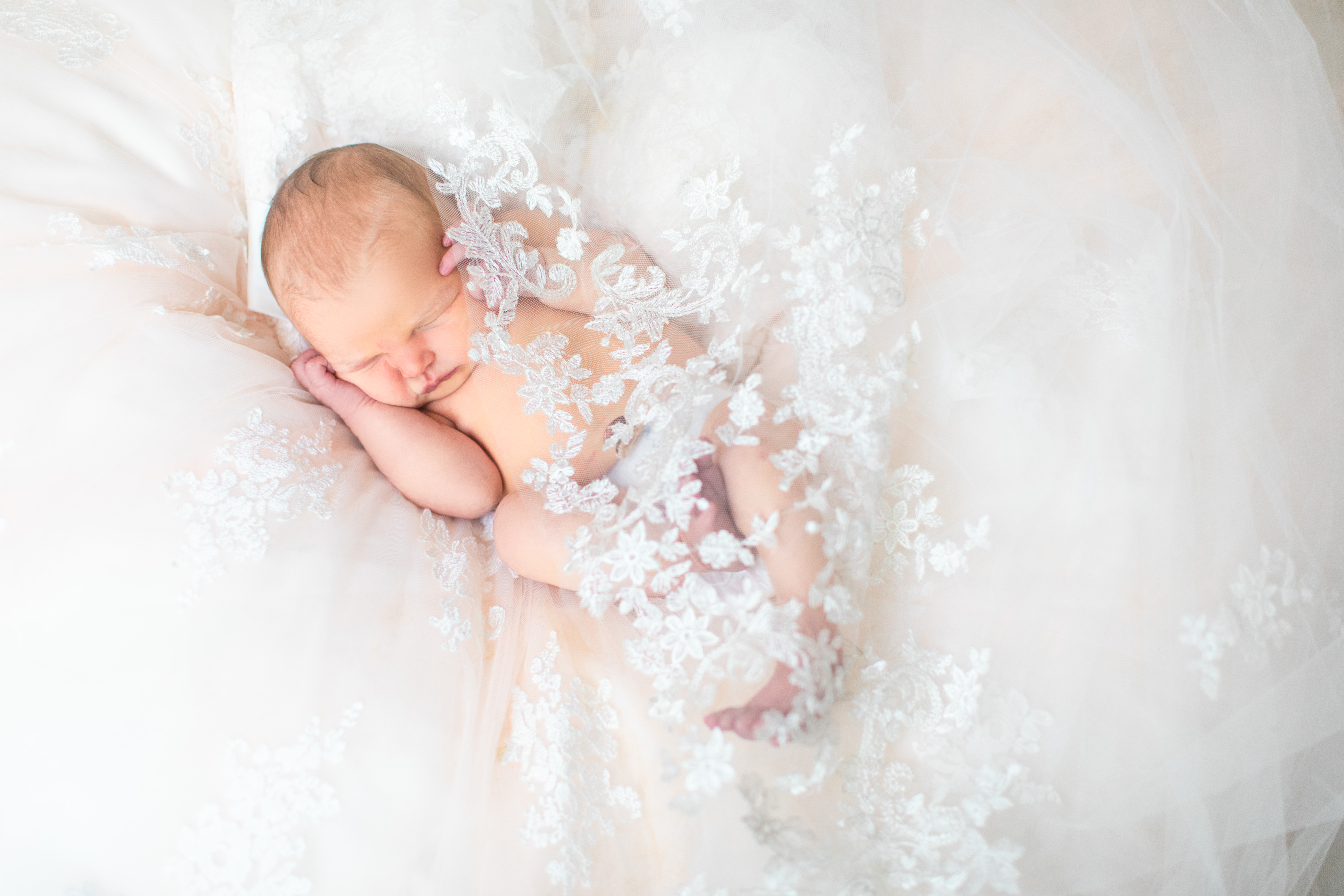 newborn-photographer