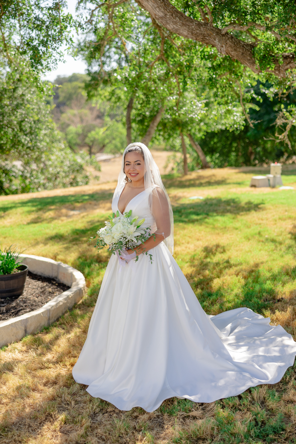 Wedding-photographer-in-mountain-home